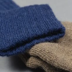 Nishiguchi Kutsushita Mohair Wool Pile Socks Navy