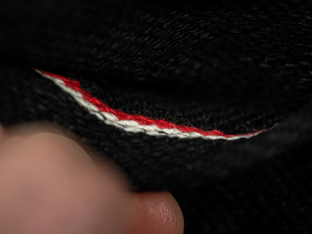 ONI Denim 544ZR-IDBK "Secret Denim Indigo X Black" 20oz Stylish Tapered Jeans 27 ONI Denim 544ZR-IDBK "Secret Denim Indigo X Black" 20oz Stylish Tapered Jeans