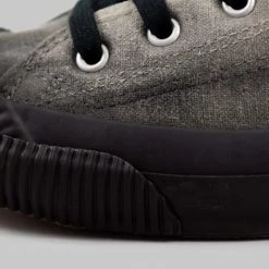 NEW ARRIVALS Pras Shellcap Low