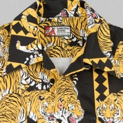 NEW ARRIVALS Samurai Jeans SSA22-HT One Hundred Tiger Shirt Black