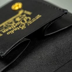 STUDIO D´ARTISAN Studio D'Artisan Black Leather Mini Wallet 25 STUDIO D´ARTISAN Studio D'Artisan Black Leather Mini Wallet