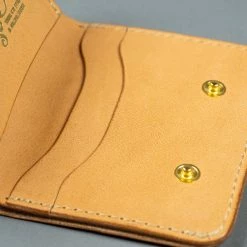 STUDIO D´ARTISAN Studio D'artisan Natural Leather Mini Wallet 29 STUDIO D´ARTISAN Studio D'artisan Natural Leather Mini Wallet