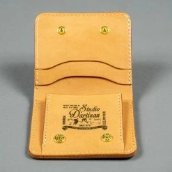 STUDIO D´ARTISAN Studio D'artisan Natural Leather Mini Wallet 21 STUDIO D´ARTISAN Studio D'artisan Natural Leather Mini Wallet
