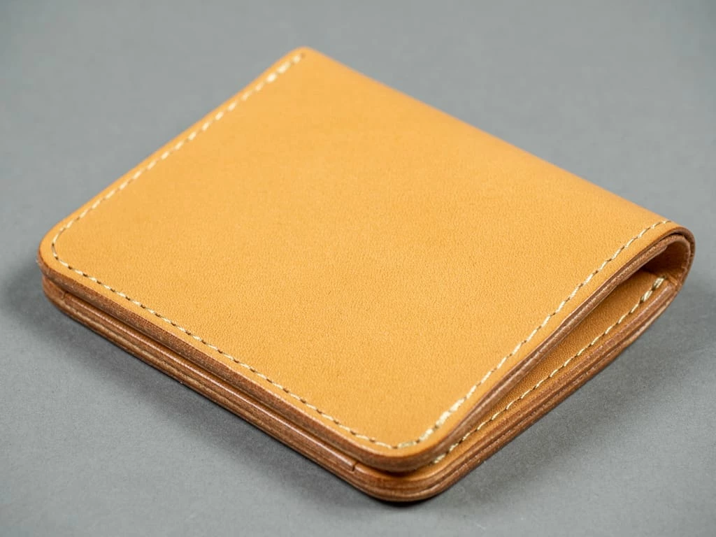 STUDIO D´ARTISAN Studio D'artisan Natural Leather Mini Wallet 3 STUDIO D´ARTISAN Studio D'artisan Natural Leather Mini Wallet