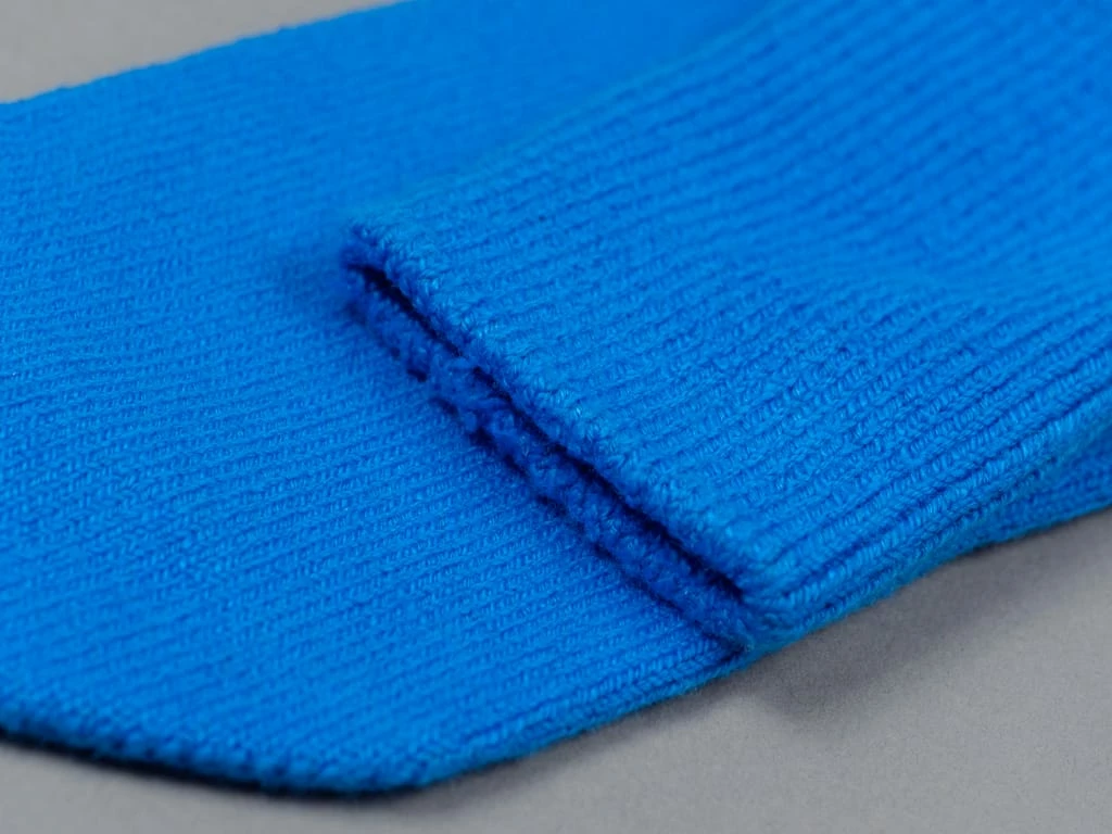 UES Yarn Uneveness Three-Ply Socks Blue 8 UES Yarn Uneveness Three-Ply Socks Blue