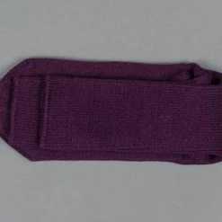 UES Yarn Uneveness Three-Ply Socks Purple