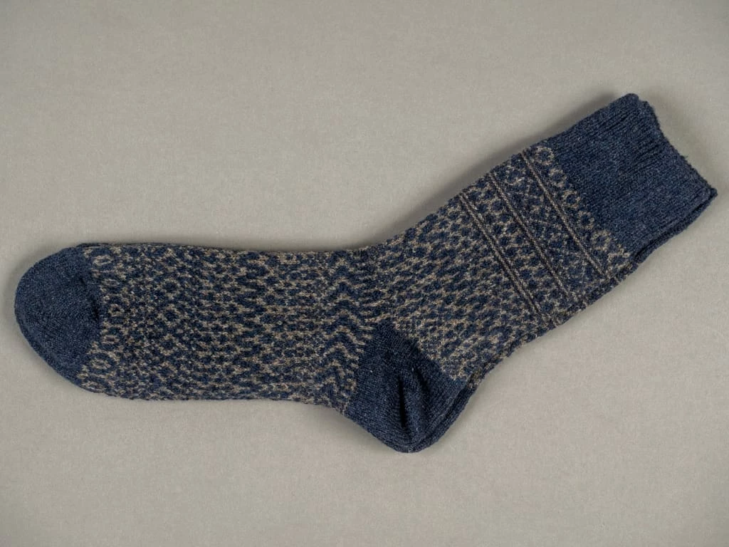 Nishiguchi Kutsushita Wool Jacquard Socks Navy 5 Nishiguchi Kutsushita Wool Jacquard Socks Navy