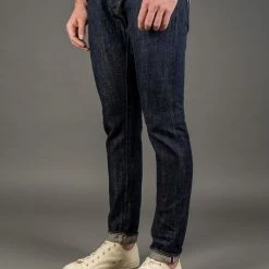 ONI Denim 689