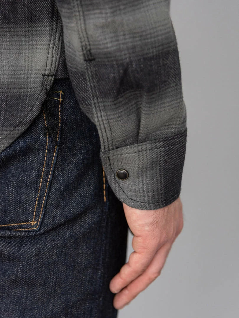 NEW ARRIVALS Rogue Territory BM Shirt Grey Brushed Plaid 8 NEW ARRIVALS Rogue Territory BM Shirt Grey Brushed Plaid