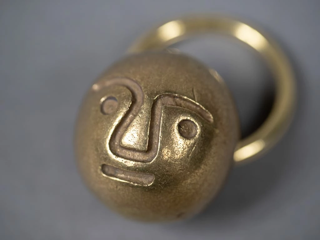 TENDER CO. ACCESSORIES Tender Lost Wax-Cast Polished Brass Ball Keyring 2 TENDER CO. ACCESSORIES Tender Lost Wax-Cast Polished Brass Ball Keyring