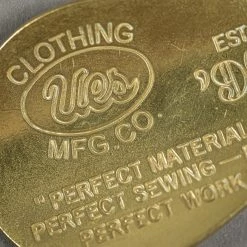 UES Brass Shoehorn Shaped Keyholder Gold