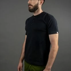 UES Ramayana Henley Neck T-Shirt Black